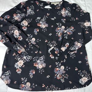 LOFT Black Floral Print Blouse Size Large Business Classic Long  Decorative Back